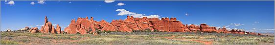 Broken Arch en vue panoramique - Arches National Park (CANON 5D + EF 50mm)