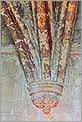 Cathédrale de Senlis - voute avec sa peinture écaillée (CANON 5D + EF 100 macro)