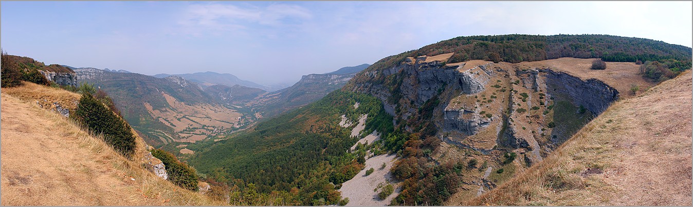 Col de la Bataille Drome (CANON 10D + EF 17/40 L)