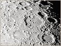 Gros plan sur le cratère CLAVIUS (OLYMPUS E-10)