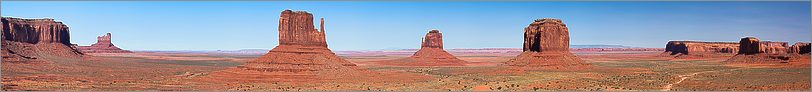 Monument Valley - Navajo Tribal Park - panomarique réalisé avec CANON 5D + EF 100 macro F2,8