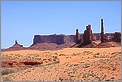 Monument Valley (Navajo Tribal Park) Totem Pole - photo réalisée avec CANON 5D + EF 100 macro  F2,8