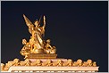 Statues sur la façade de l'Opéra de Paris (CANON 10D + EF 17-40 L)