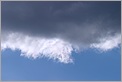 Opposition entre nuages et ciel bleu (CANON 10D + SIGMA 180mm