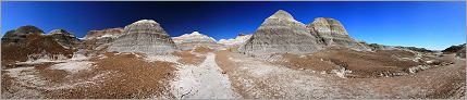 Petrified Forest National Park - Blue Mesa en vue panoramique sur 360° (Ouest USA) (CANON 5D + EF 24mm L F1,4)