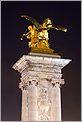 Colonne du pont Alexandre III à Paris (CANON 20D + EF 70-200 F4 L)