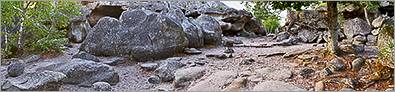 Rochers en forêt de Fontainebleau (CANON 20D + 17-40 L)